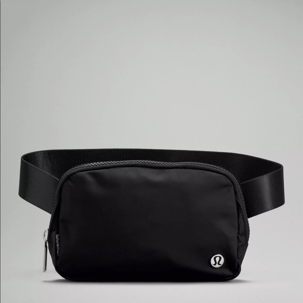 LULULEMON Belt Bag